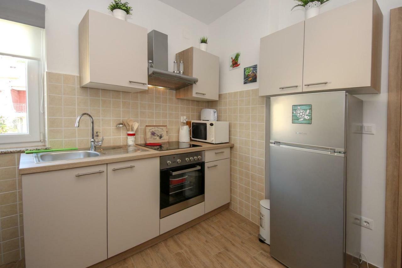 Apartment Polic Sibenik Bagian luar foto
